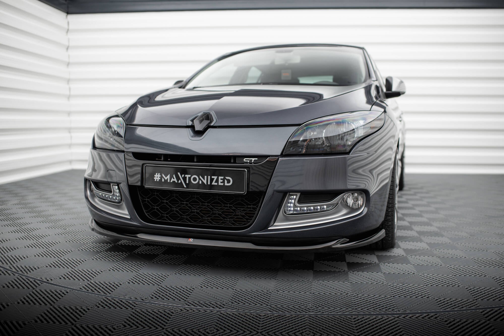 Lip delantero V.2 Renault Mégane GT Mk3 Facelift