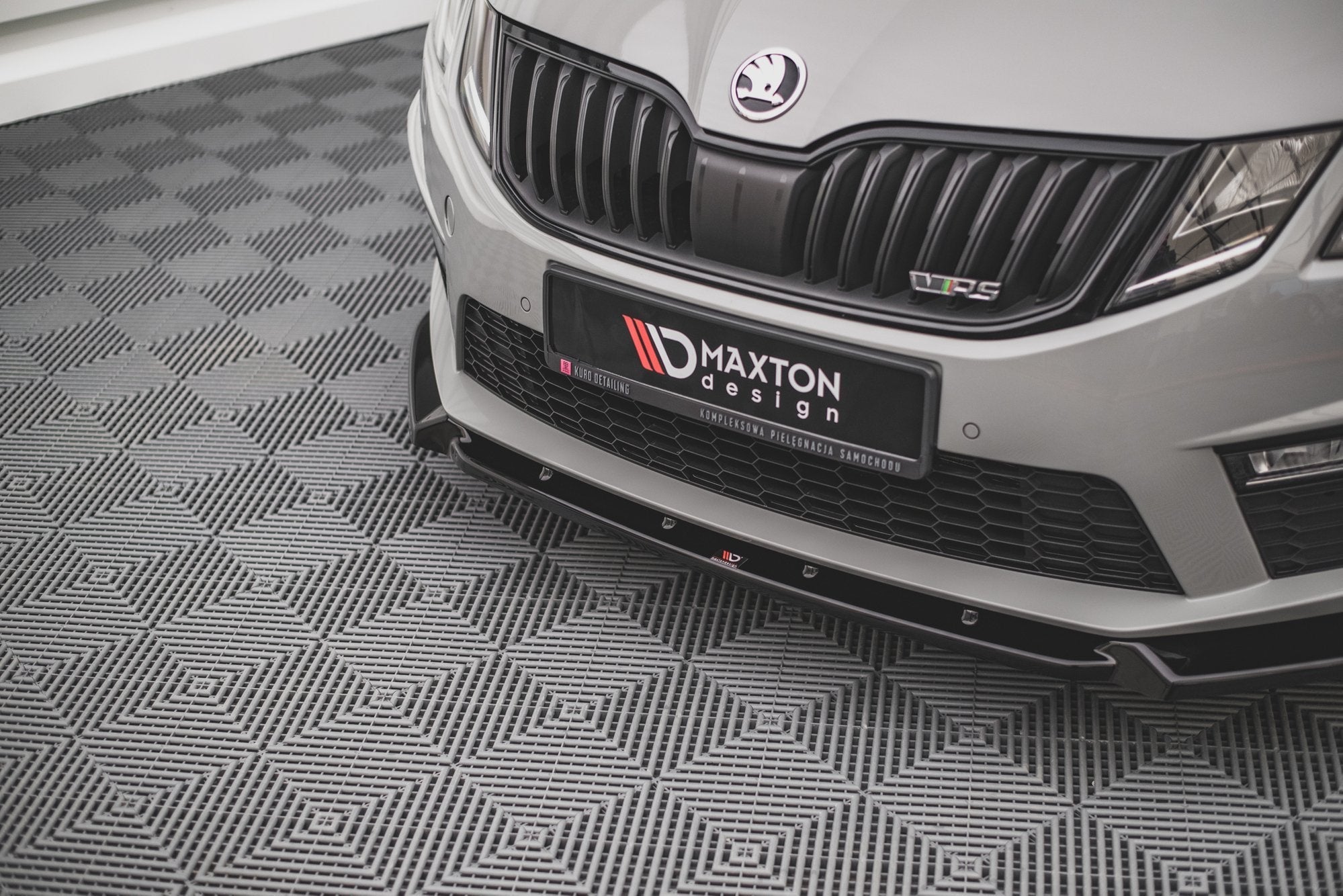 Lip delantero V.2 Skoda Octavia RS Mk3 Facelift