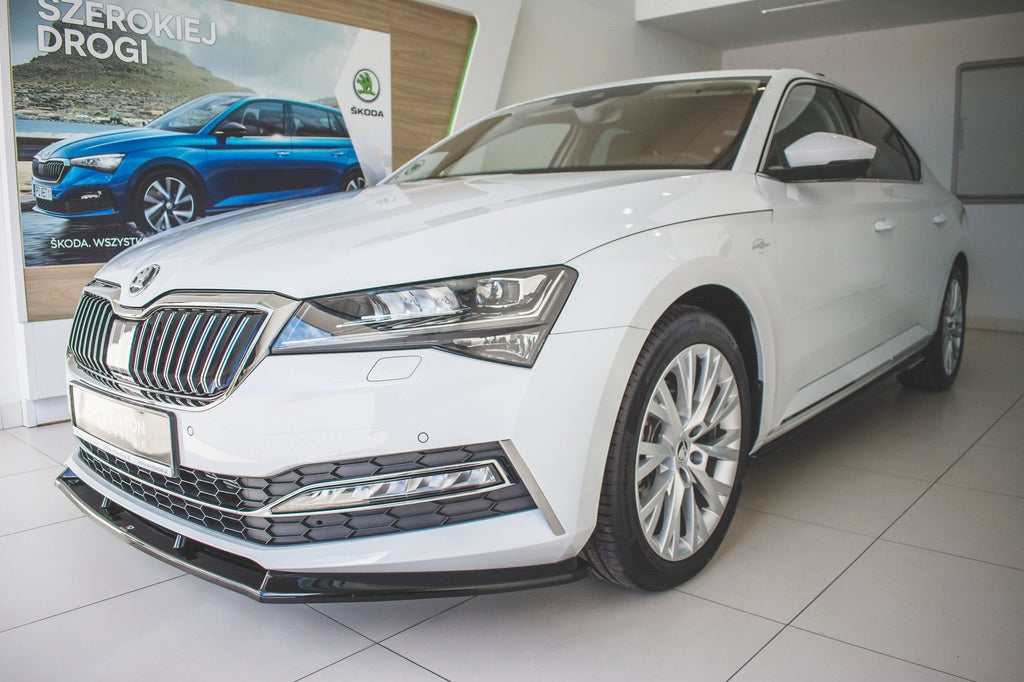 Lip delantero V.2 Skoda Superb Liftback / Familiar Mk3 Facelift