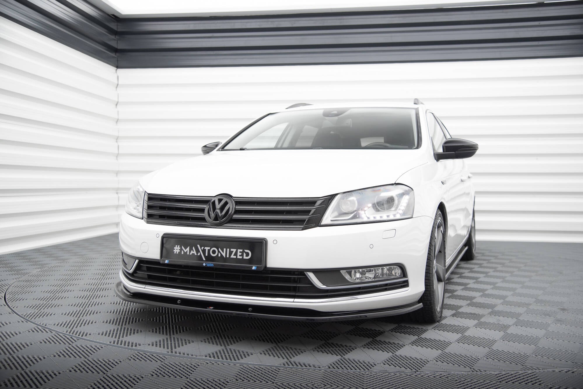 Lip delantero V.2 Volkswagen Passat B7