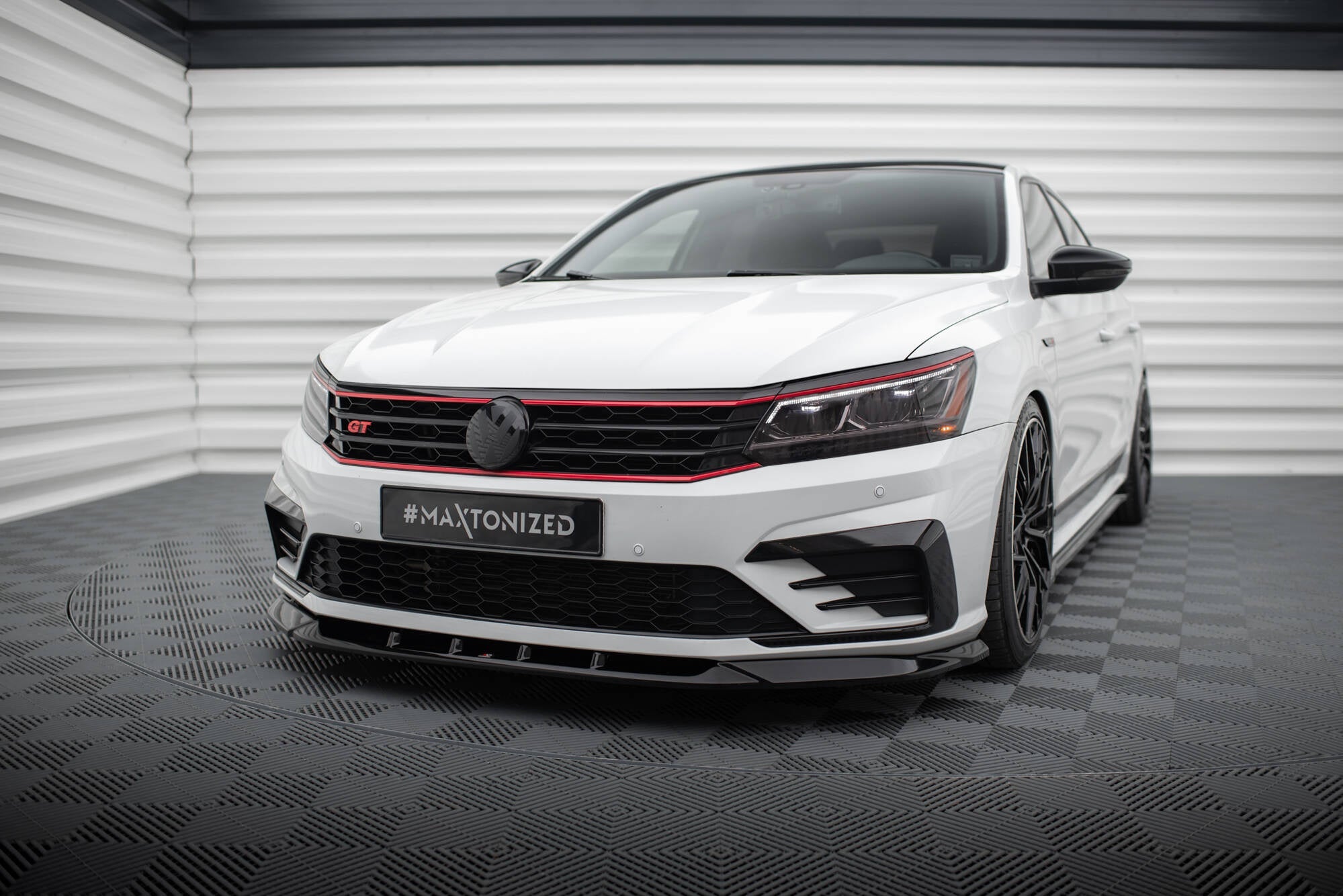 Lip delantero V.2 Volkswagen Passat GT B8 Facelift USA