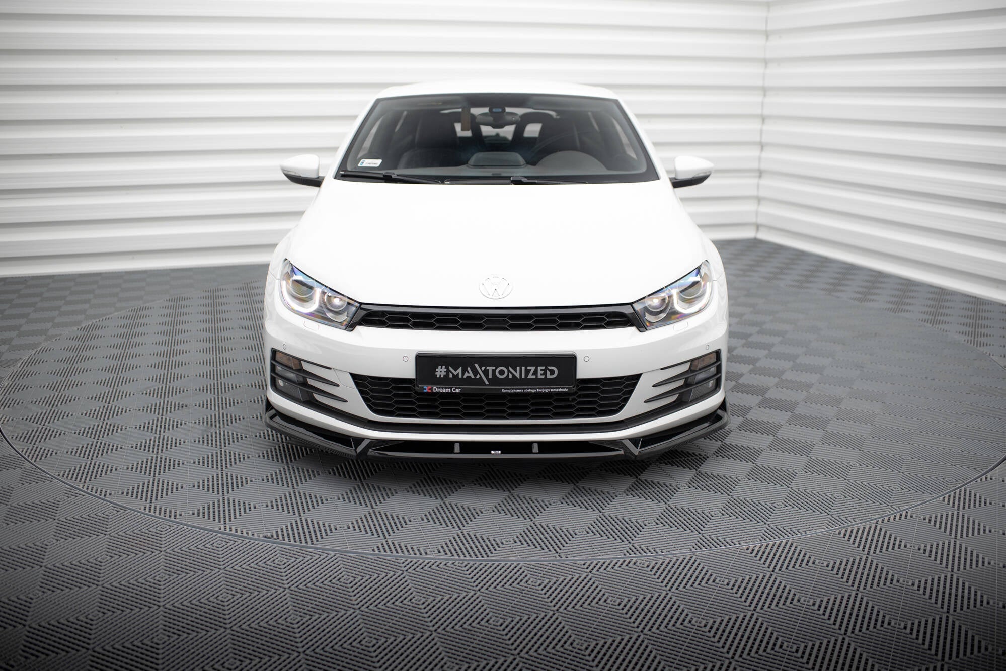 Lip delantero V.2 Volkswagen Scirocco Mk3 Facelift