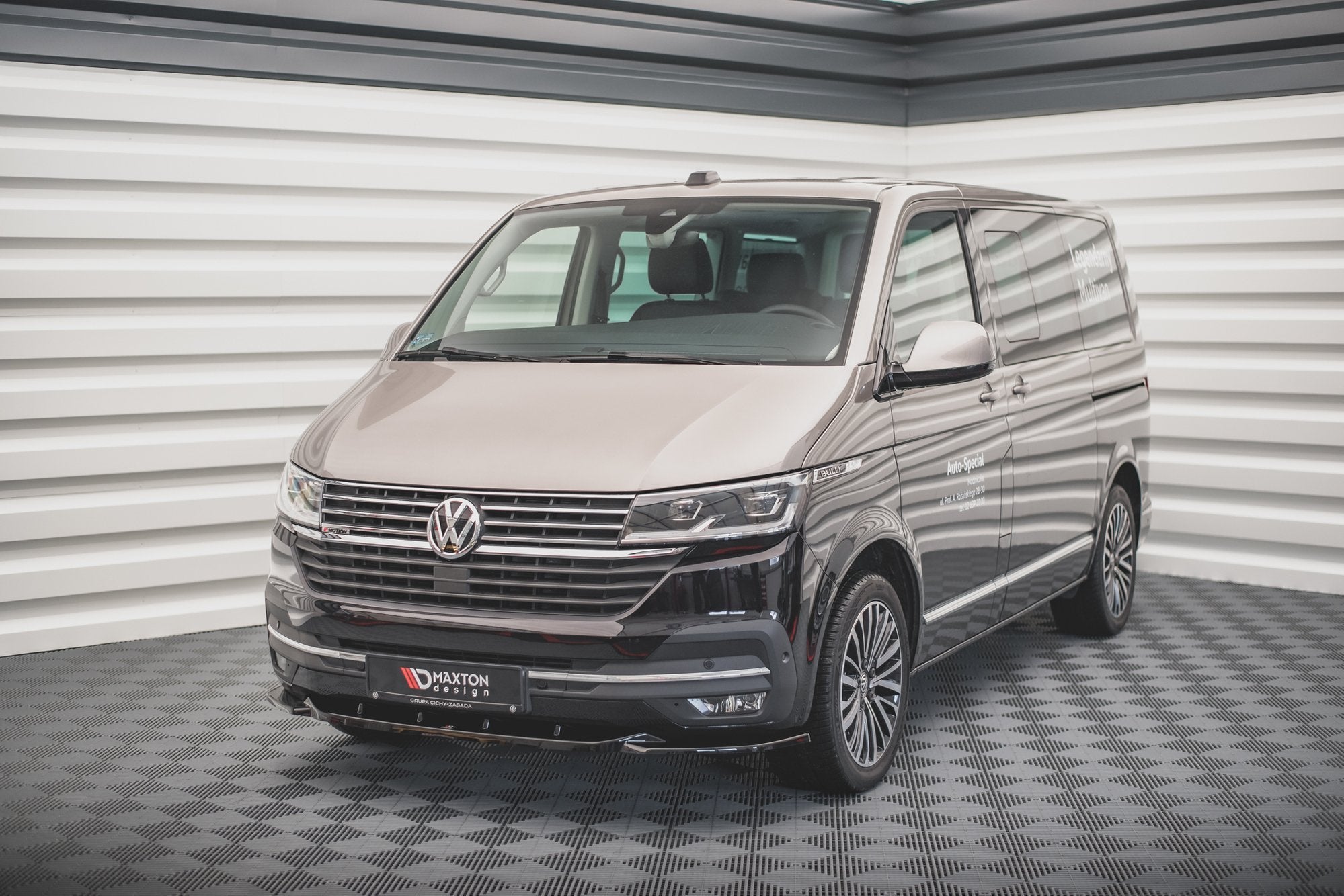 Lip delantero V.2 Volkswagen T6.1