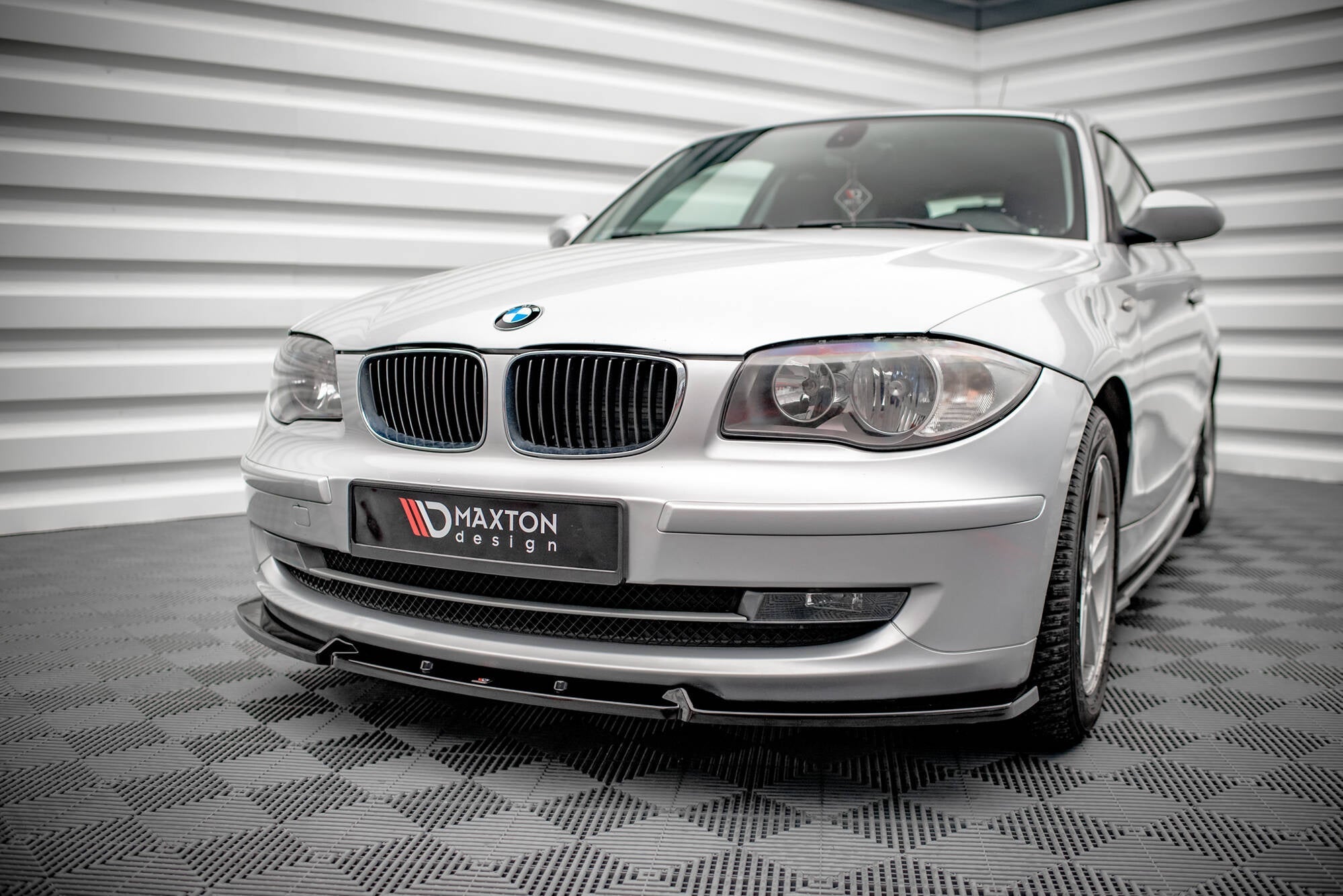 Lip delantero V.3 BMW Serie 1 E81 Facelift