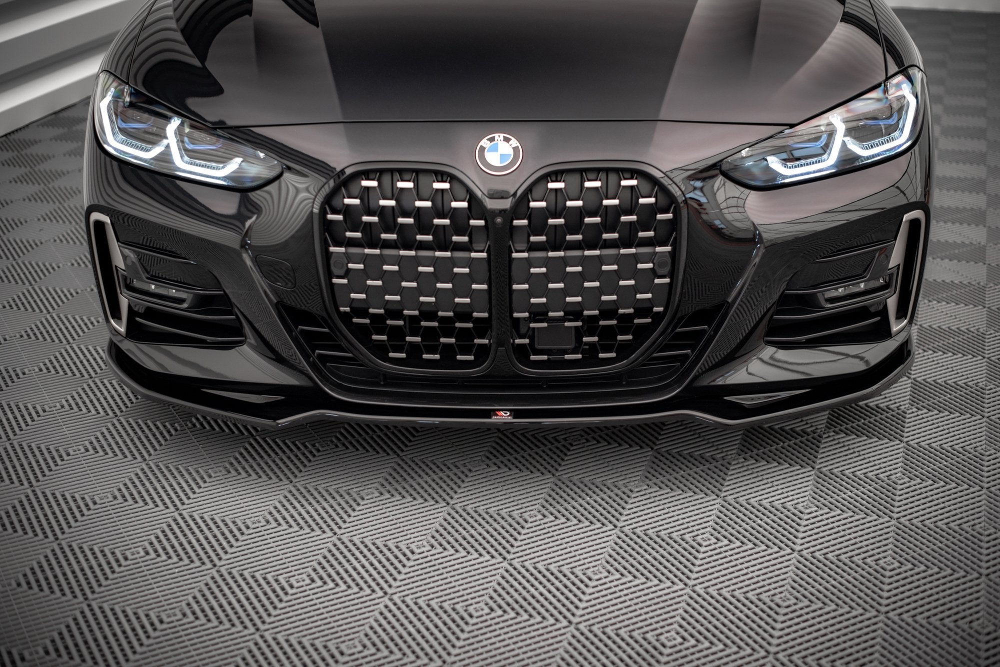 Lip delantero V.3 BMW Serie 4 M-Pack / M440i G22 / G23 / G22 Facelift / G23 Facelift
