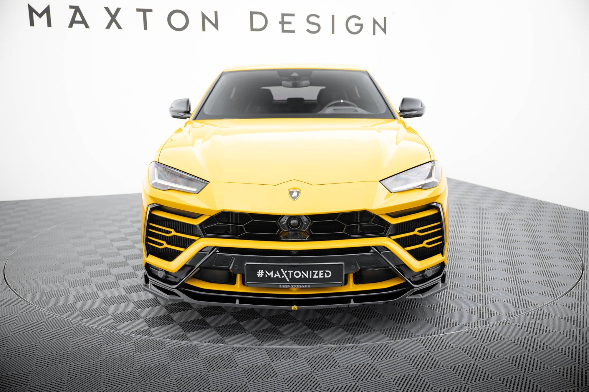 Lip delantero V.3 Lamborghini Urus Mk1
