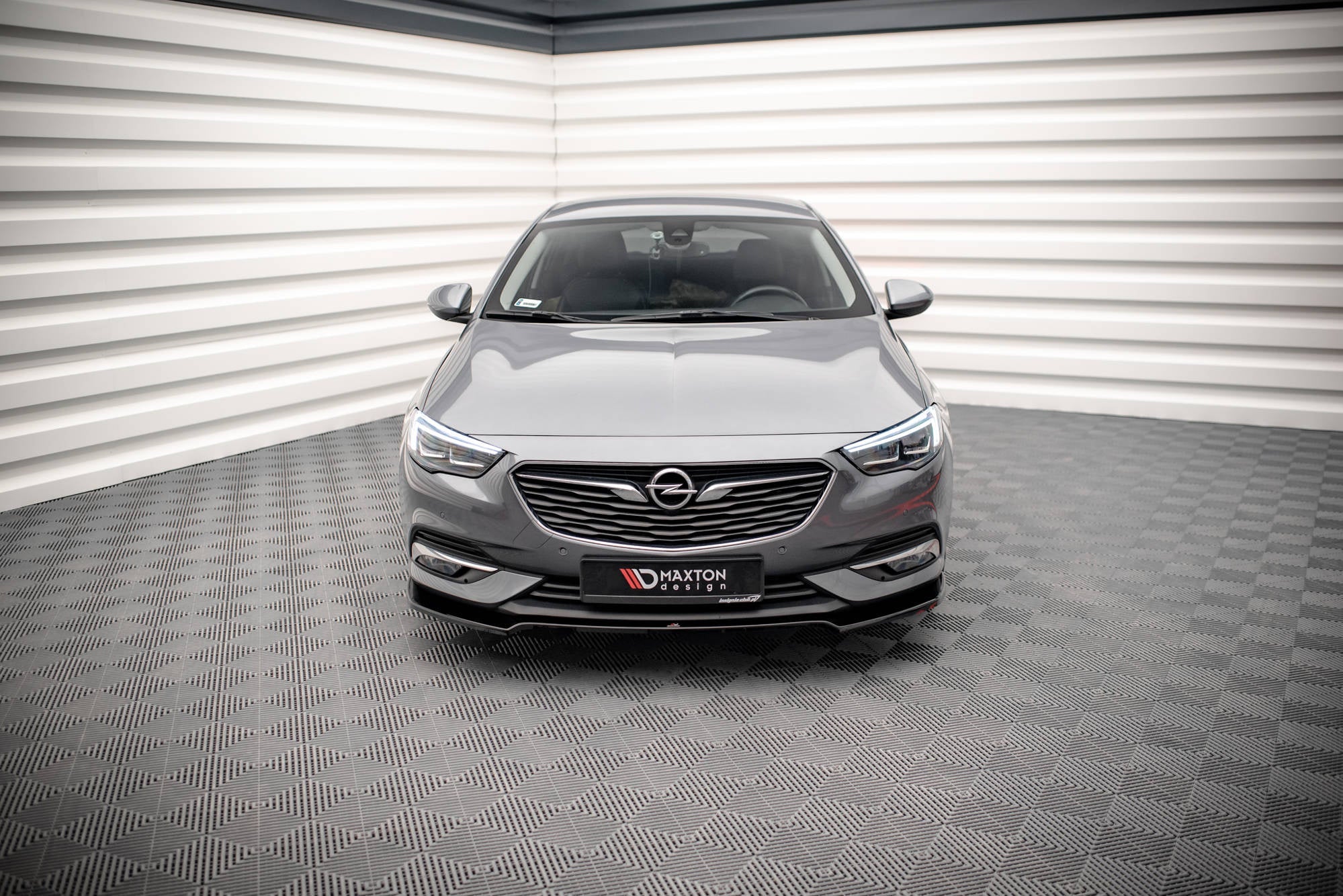 Lip delantero V.3 Opel Insignia Mk2