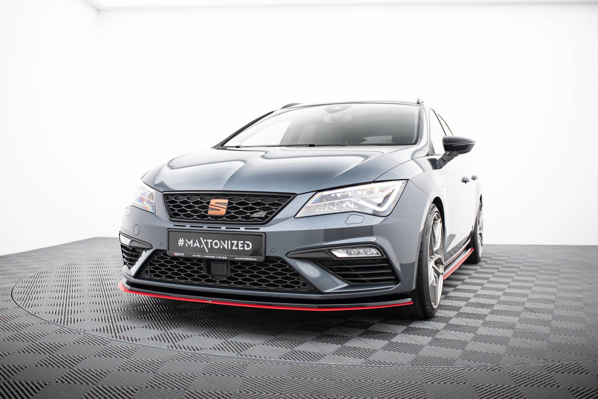Lip delantero V.3 Seat León Cupra / FR Mk3 FL