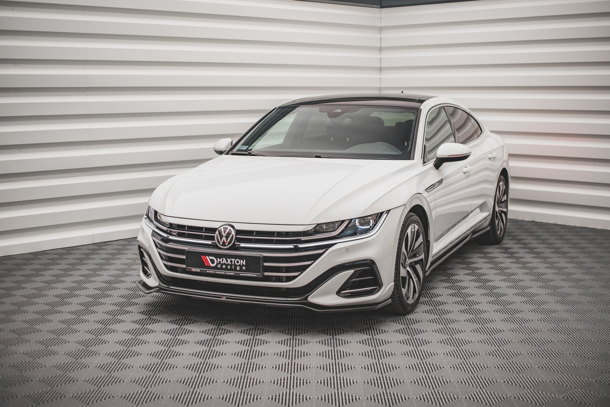 Lip delantero V.3 Volkswagen Arteon R-Line Berlina / Sedán / Shooting Brake Mk1 Facelift