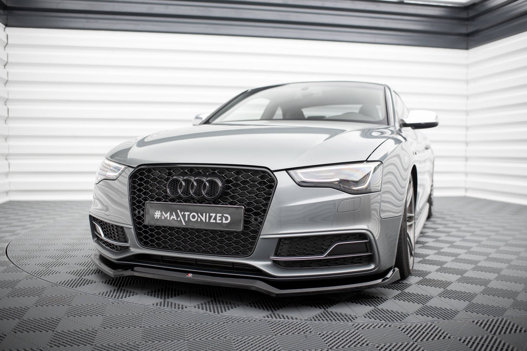 Lip delantero V.4 Audi S5 / A5 S-Line 8T Facelift