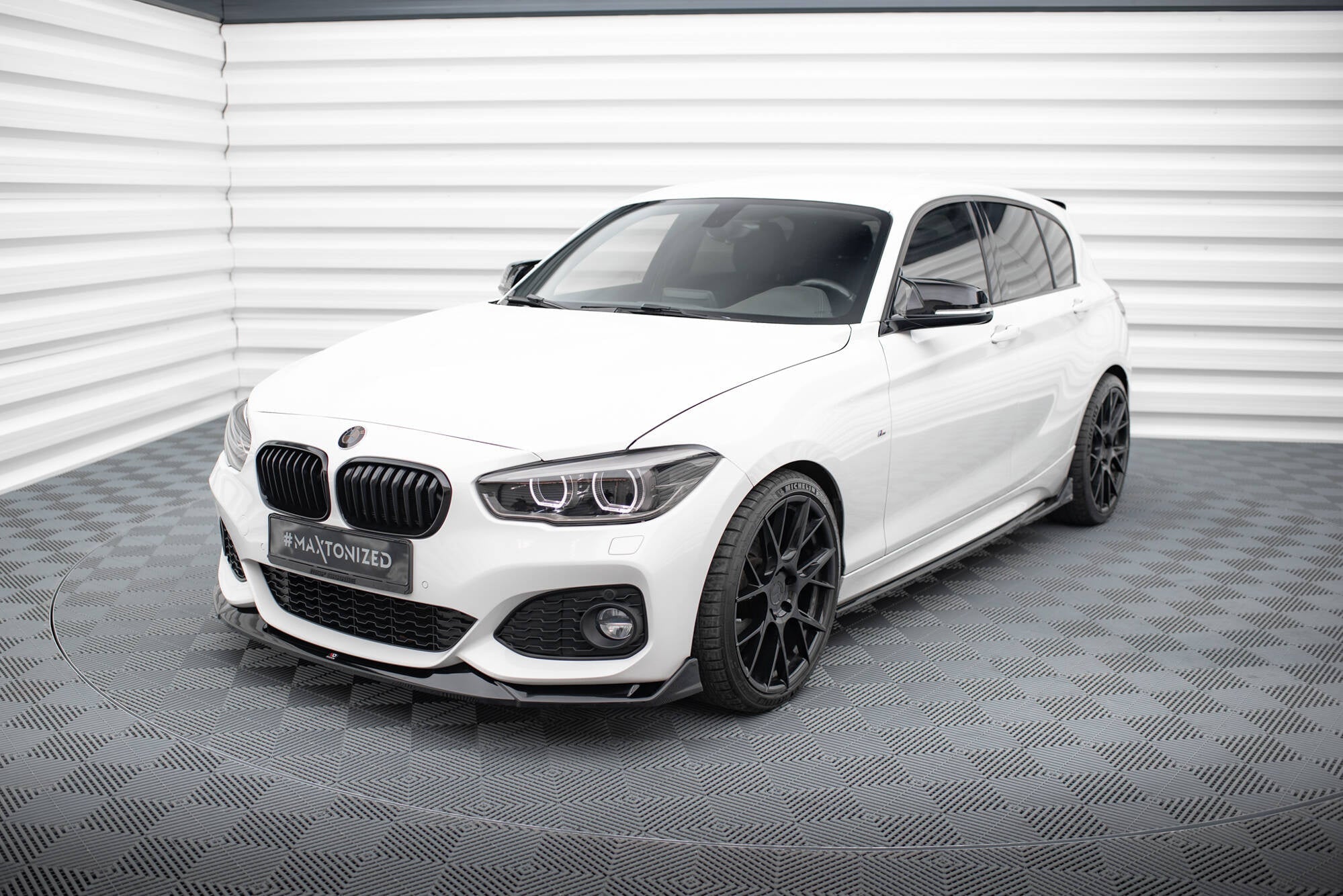 Lip delantero V.4 CSL Look BMW Serie 1 M-Pack / M140i F20 Facelift