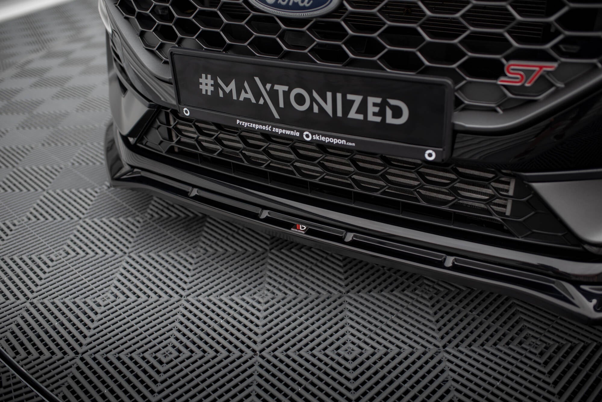 Lip Delantero V.4 + Flaps Ford Fiesta ST / ST-line Mk8 Facelift