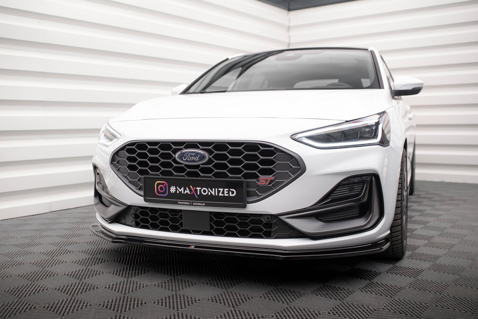 Lip delantero V.4 Ford Focus ST / ST-Line Mk4 Facelift