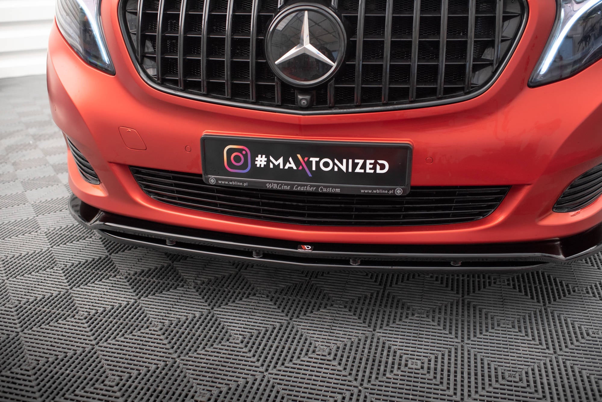 Lip delantero V.4 Mercedes-Benz Clase V W447