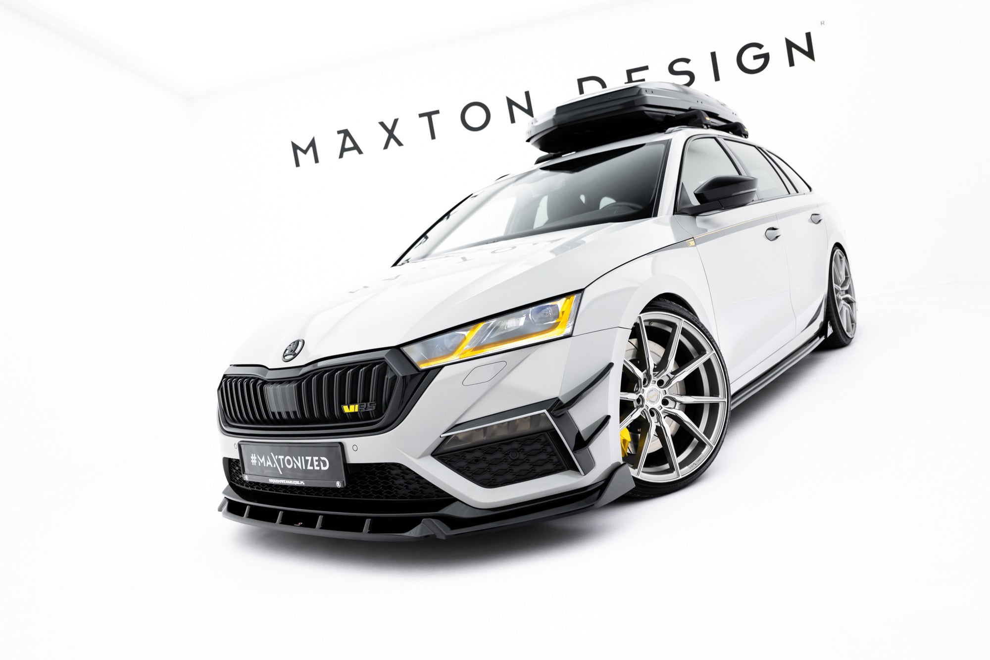 Lip delantero V.5 Skoda Octavia RS Mk4