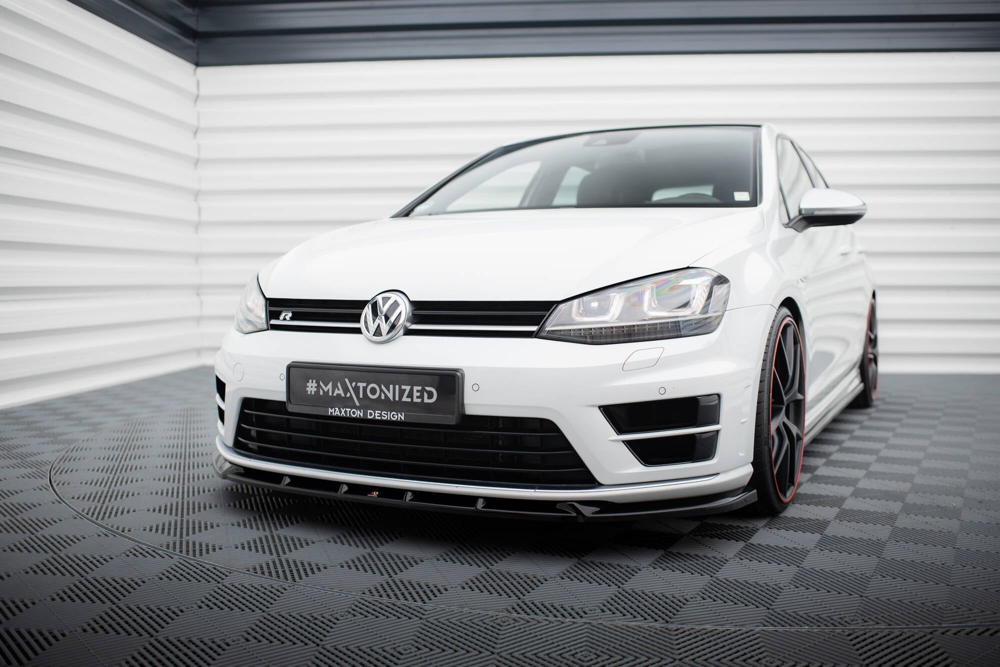 Lip delantero V.5 Volkswagen Golf R / R-Line Mk7