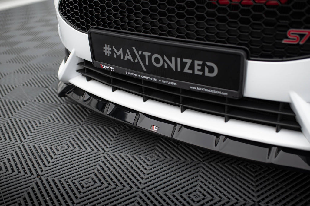Front Lip V.6 + Flaps Ford Fiesta ST Mk7 Facelift