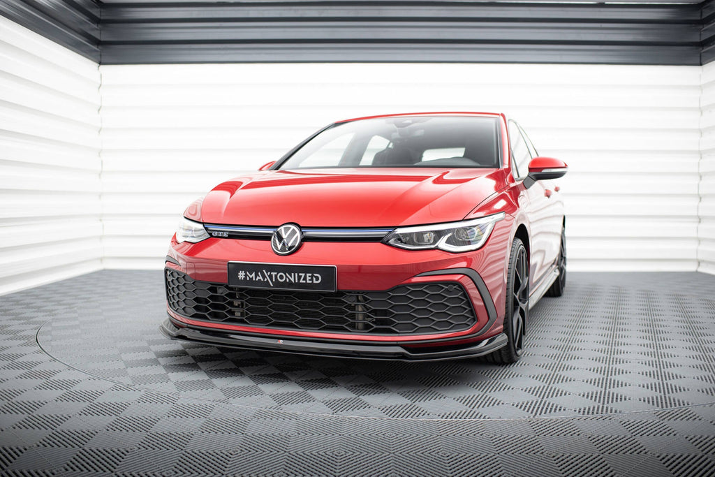 Front Lip V.6 Volkswagen Golf GTI / GTE / GTD / R-Line Mk8