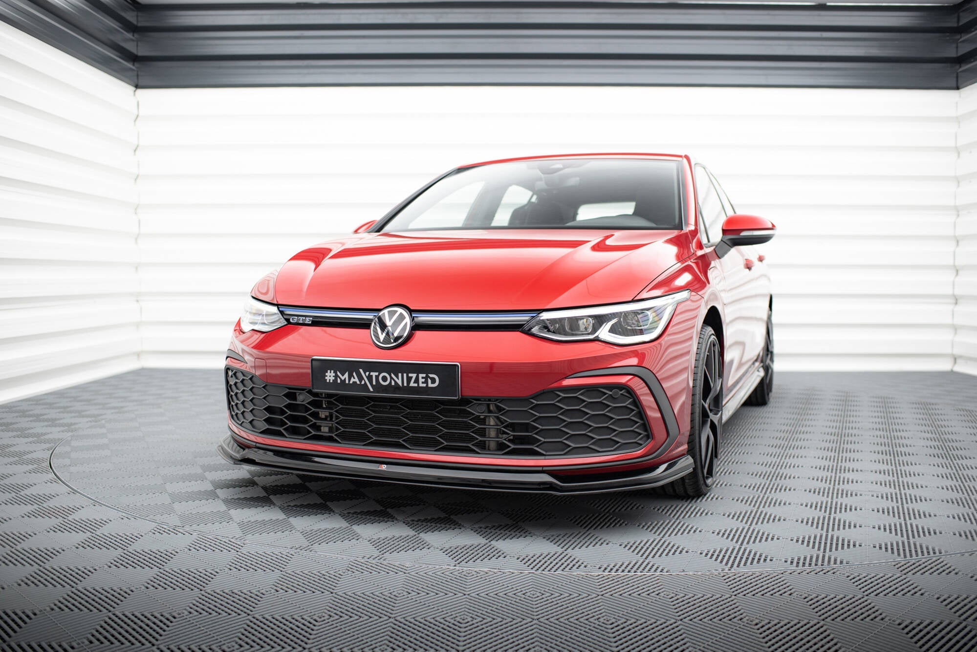 Lip delantero V.6 Volkswagen Golf GTI / GTE / GTD / R-Line Mk8