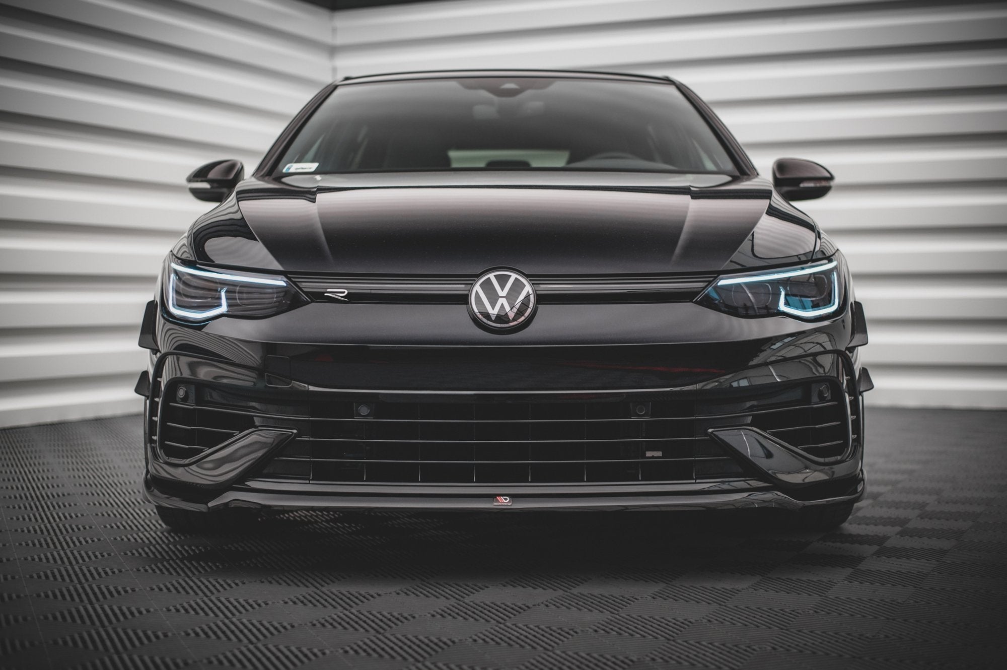 Lip delantero V.6 Volkswagen Golf R Hatchback / Variant Mk8
