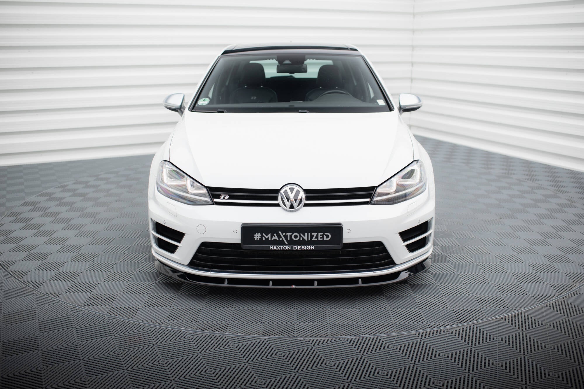 Lip delantero V.6 Volkswagen Golf R / R-Line Mk7
