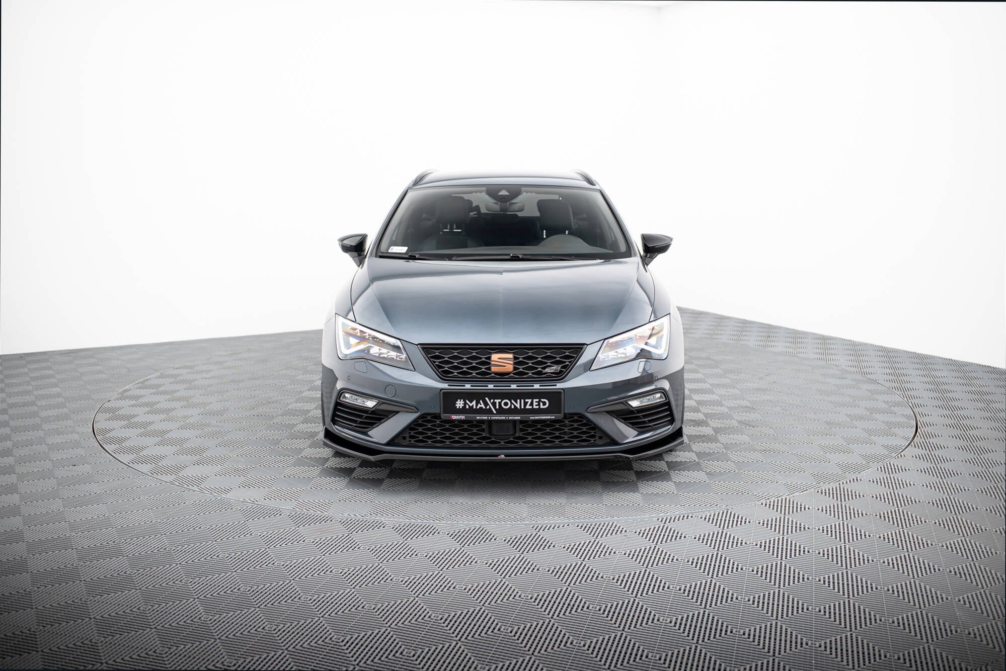 Lip delantero V.7 Seat León Cupra / FR Mk3 FL