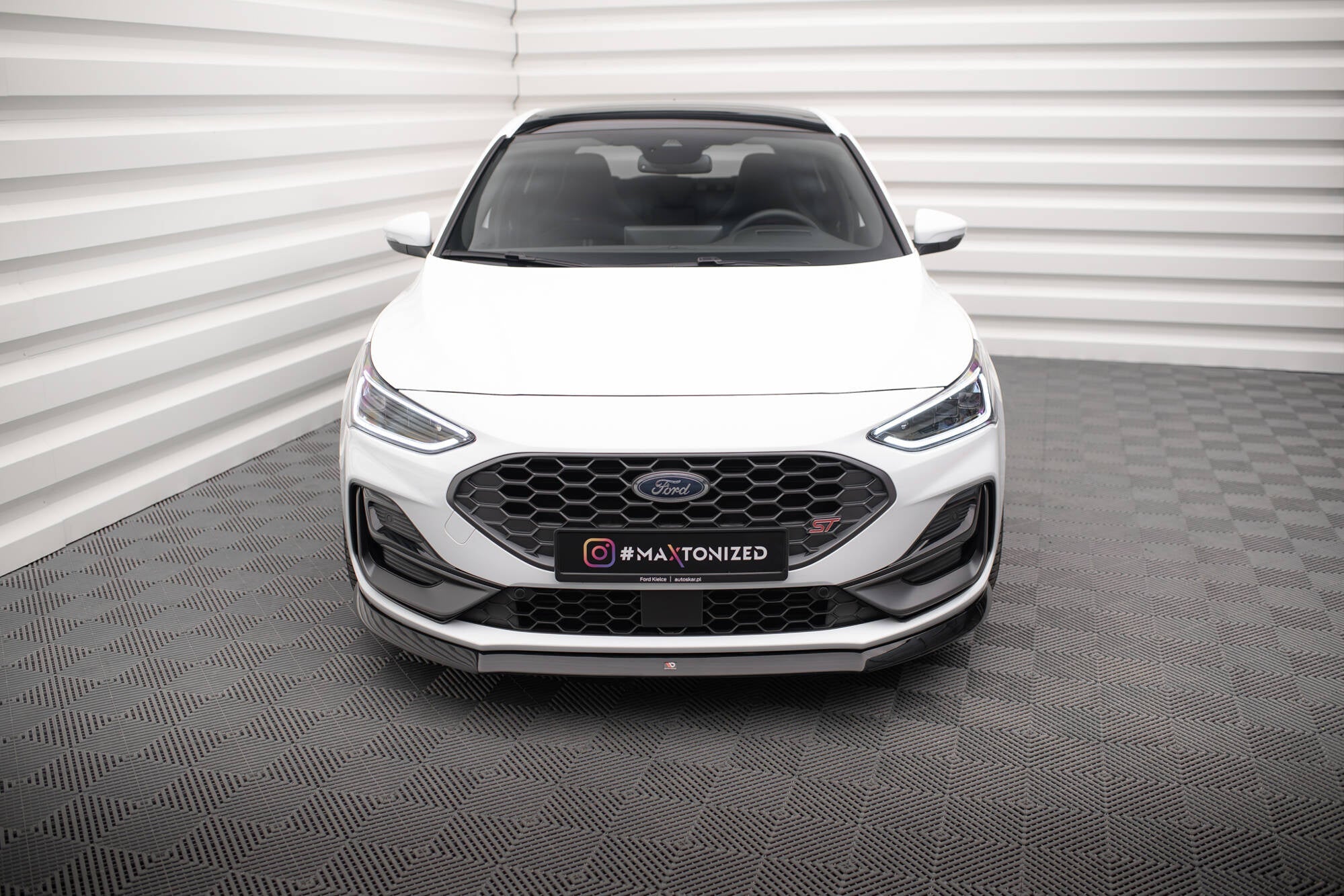 Lip delantero V.8 Ford Focus ST / ST-Line Mk4 Facelift