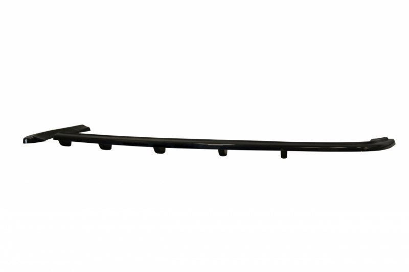 Splitter trasero ALFA Romeo 159 (con barras verticales)