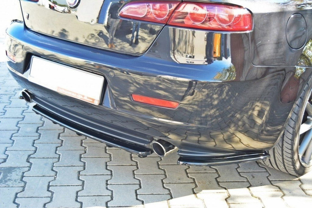 Splitter trasero ALFA Romeo 159 (con barras verticales)