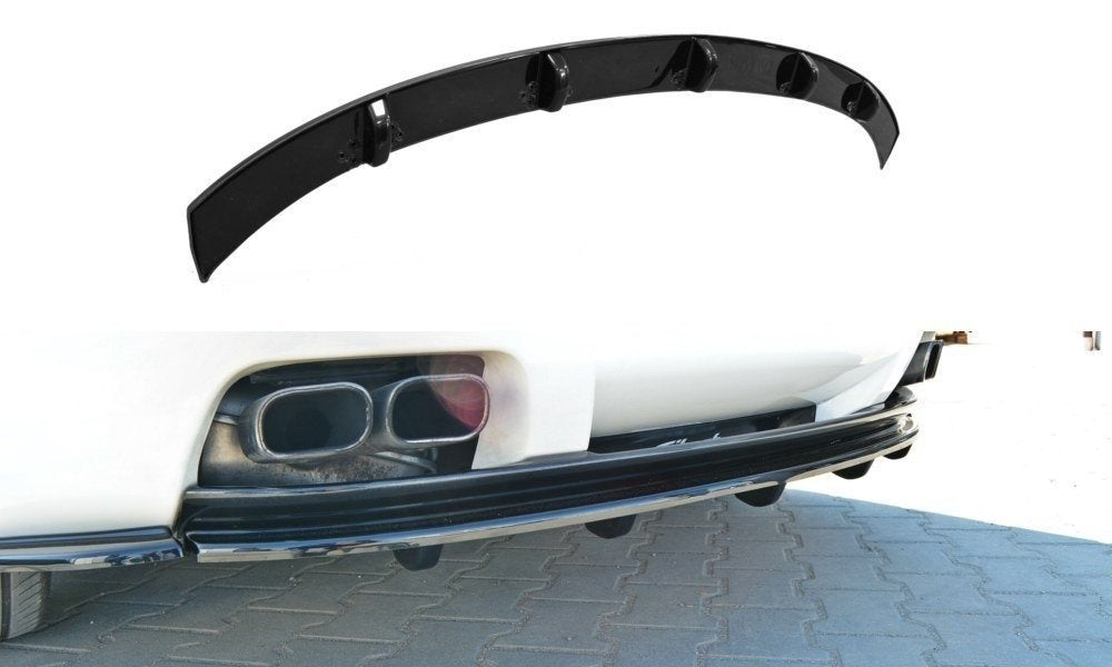 Splitter trasero Alfa Romeo Brera (con barras verticales)