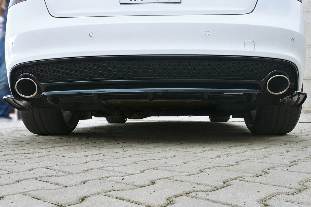 Splitter trasero Audi A5 S-Line 8T Facelift (con barra vertical)