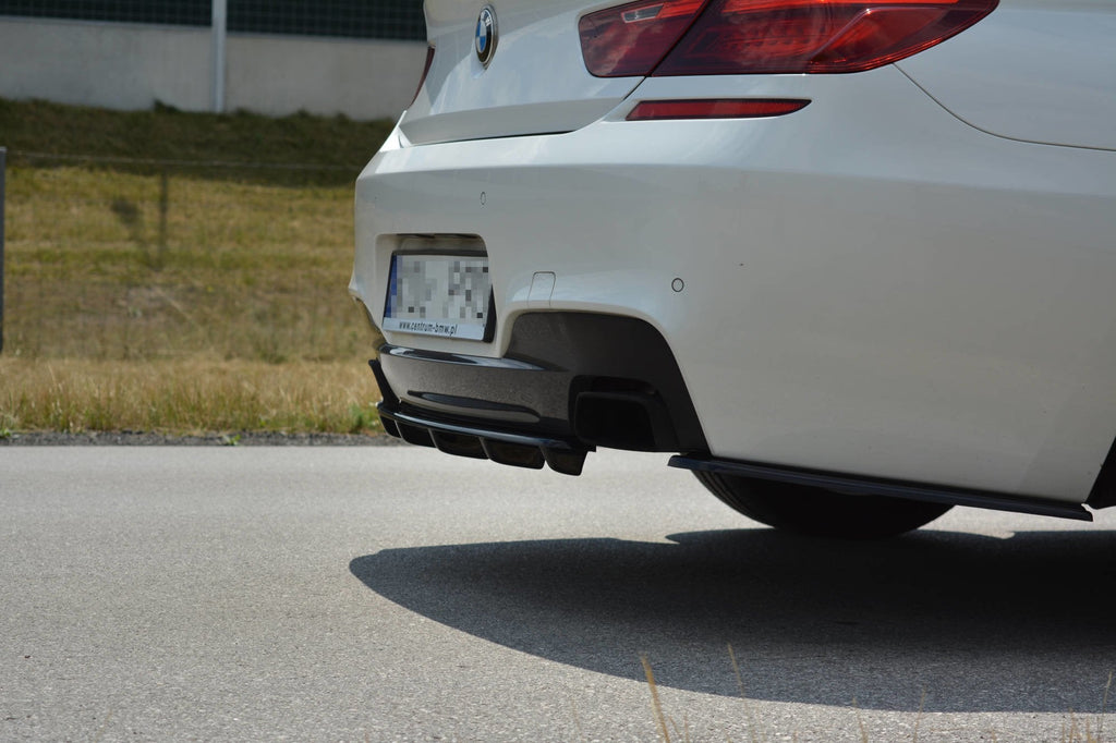 Splitter trasero BMW Serie 6 Gran Coupé M-Pack (con barra vertical)