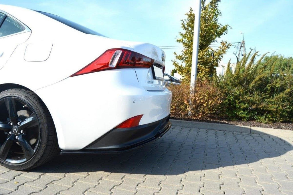 Splitter trasero Lexus IS Mk3 H (sin barras verticales)