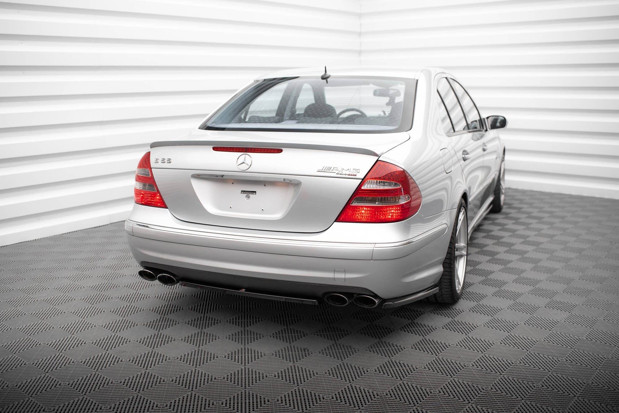 Difusor Mercedes-Benz Clase E 55 AMG W211