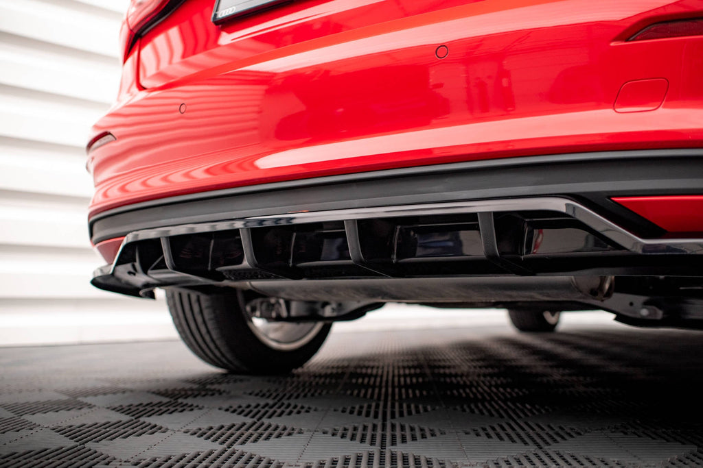 Splitter trasero Audi A3 Sportback 8y (con barras verticales)