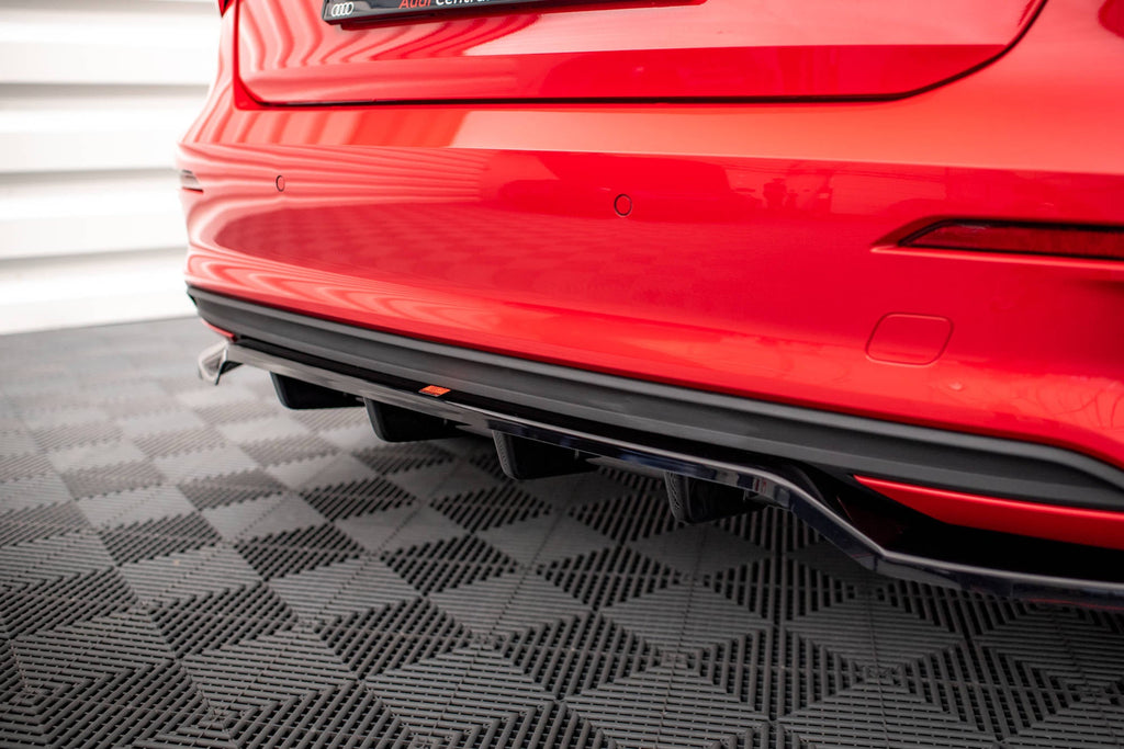 Splitter trasero Audi A3 Sportback 8y (con barras verticales)