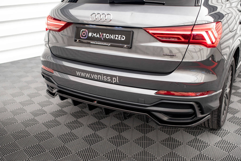 Splitter trasero Audi Q3 S-Line SUV F3 (con barras verticales)