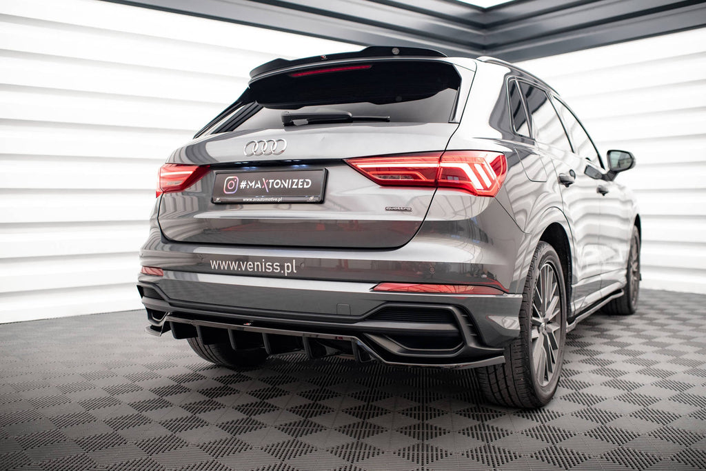 Splitter trasero Audi Q3 S-Line SUV F3 (con barras verticales)