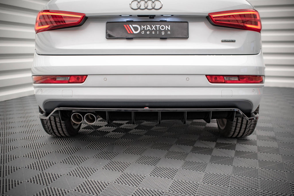 Splitter trasero Audi Q3 Sport 8u Facelift (con barras verticales)