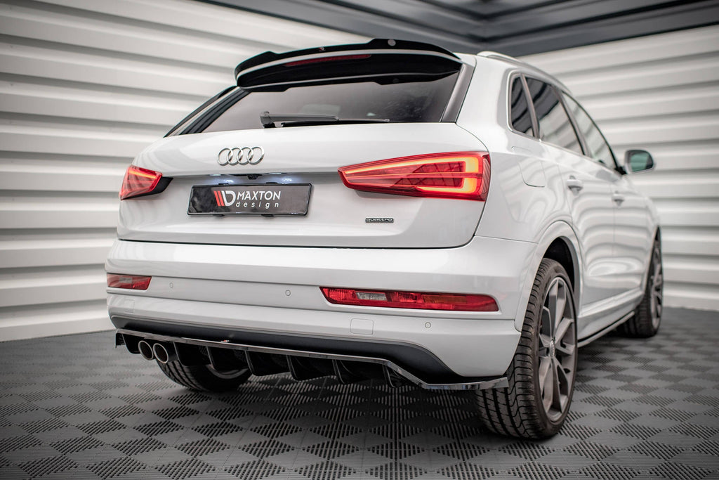 Splitter trasero Audi Q3 Sport 8u Facelift (con barras verticales)