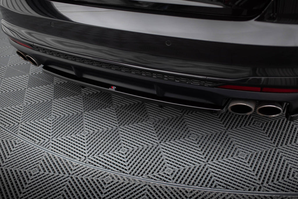 Splitter trasero Audi S4 B9 Facelift (con barras verticales)