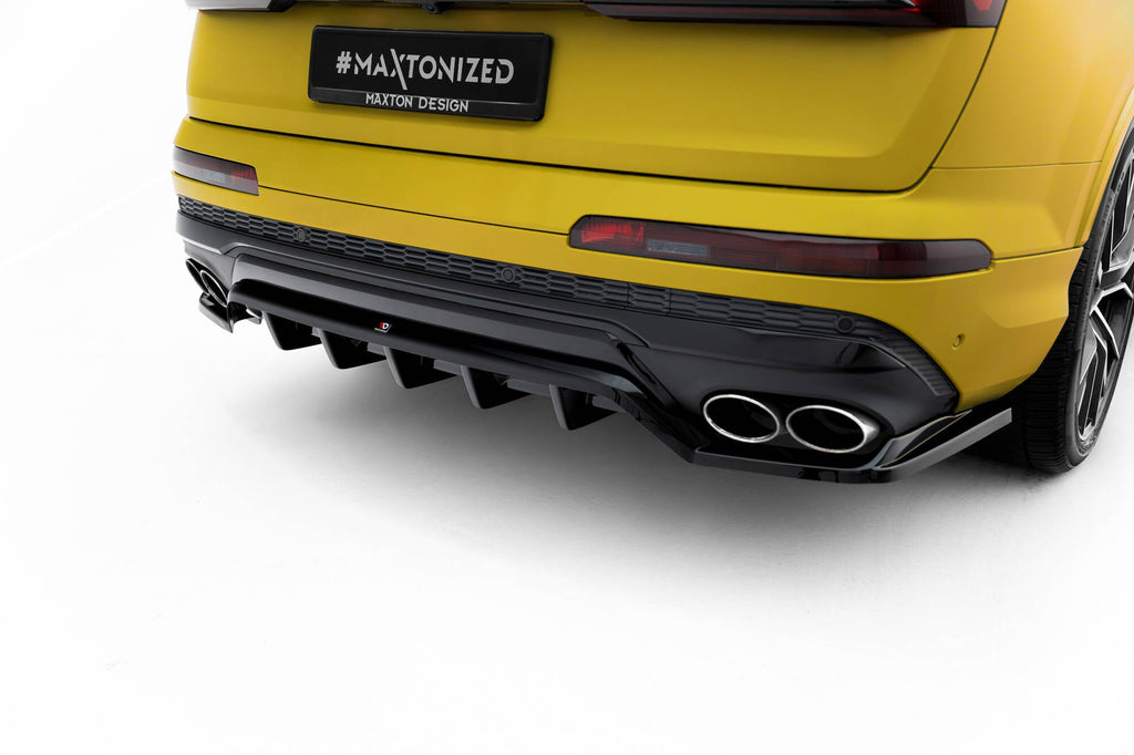 Splitter trasero Audi SQ7 Mk2 (4M) Facelift con barras verticales