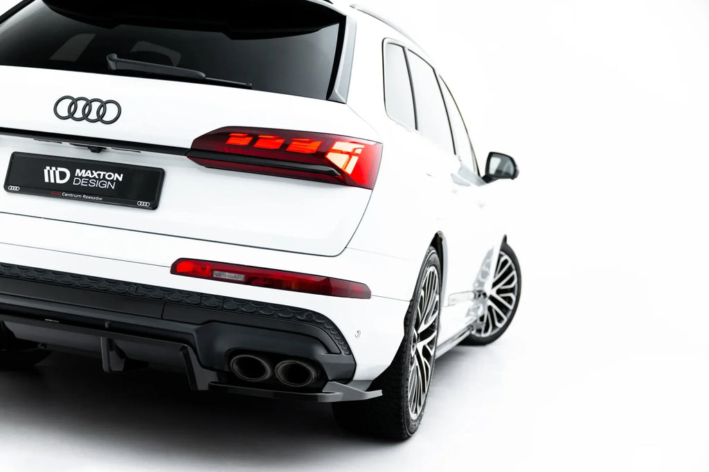 Splitter trasero Audi SQ7 Mk2 Facelift 2 (con barras verticales)