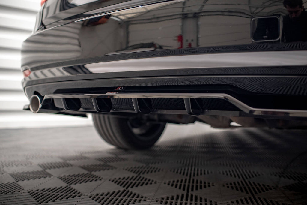 Splitter trasero BMW Serie 3 GT F34 (con barras verticales)