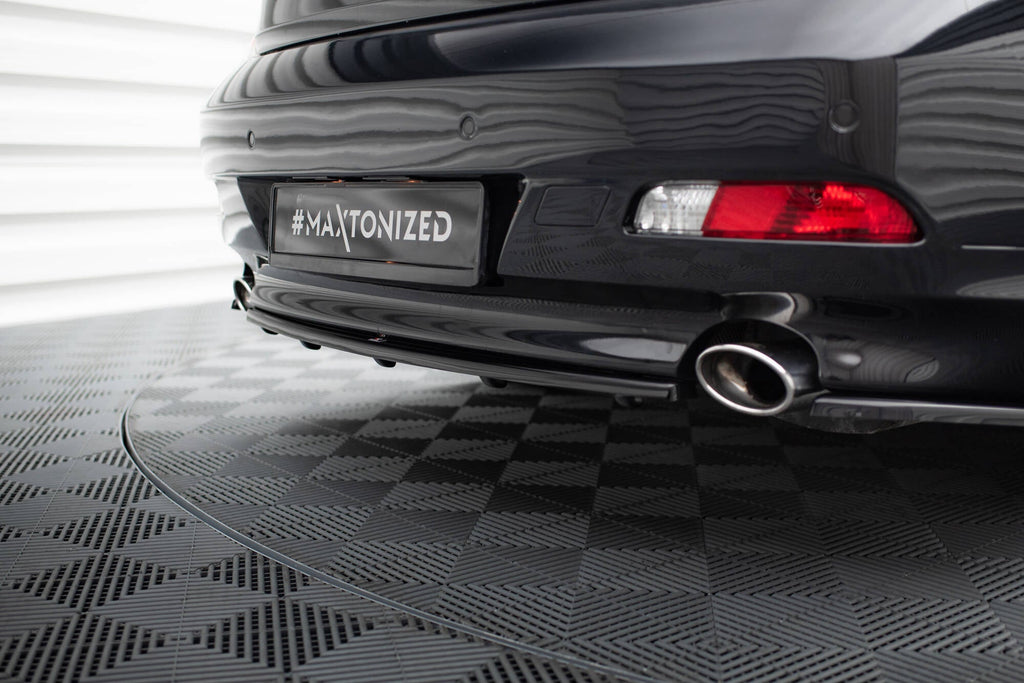 Splitter trasero BMW Serie 6 Coupé Cabrio E63 E64 (con barras verticales)