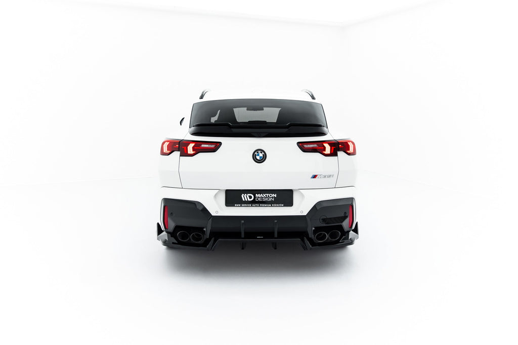 Splitter trasero BMW X2 M35i U10 (con barras verticales)