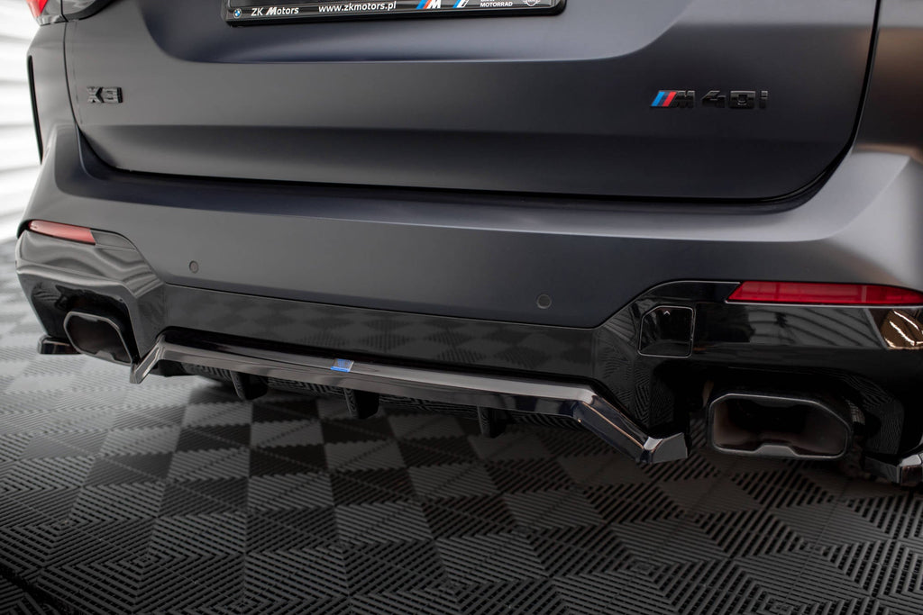 Splitter trasero BMW X3 M-Pack G01 Facelift (con barras verticales)