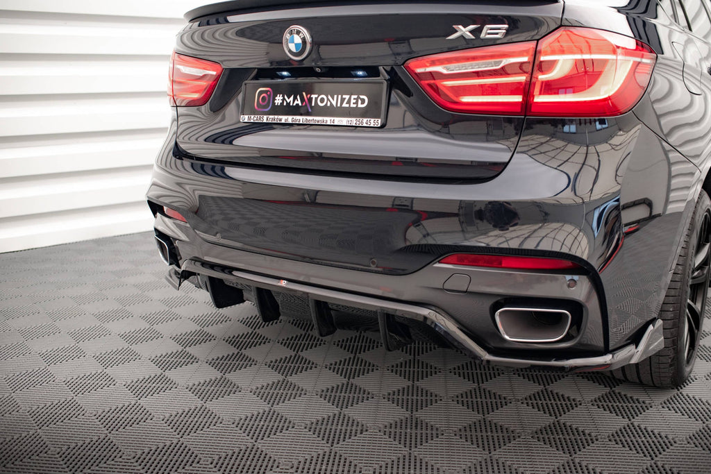 Splitter trasero BMW X6 M-Pack F16 (con barras verticales)