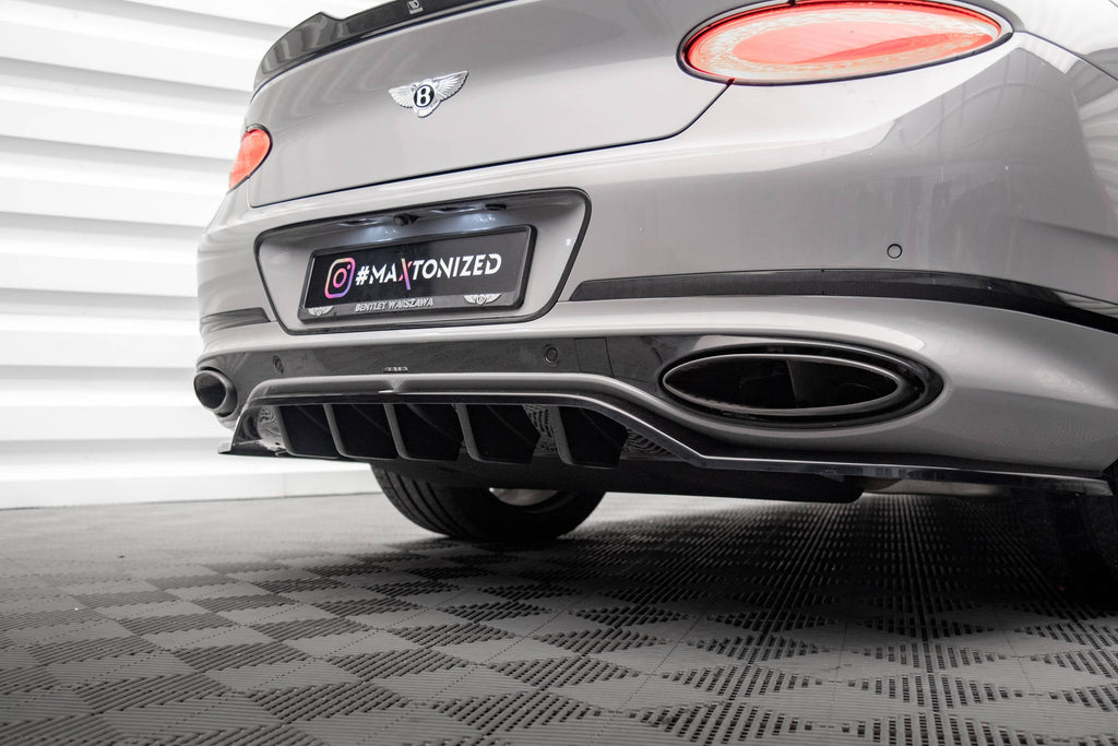 Splitter trasero Bentley Continental Convertible GT Mk3 (con barras verticales)