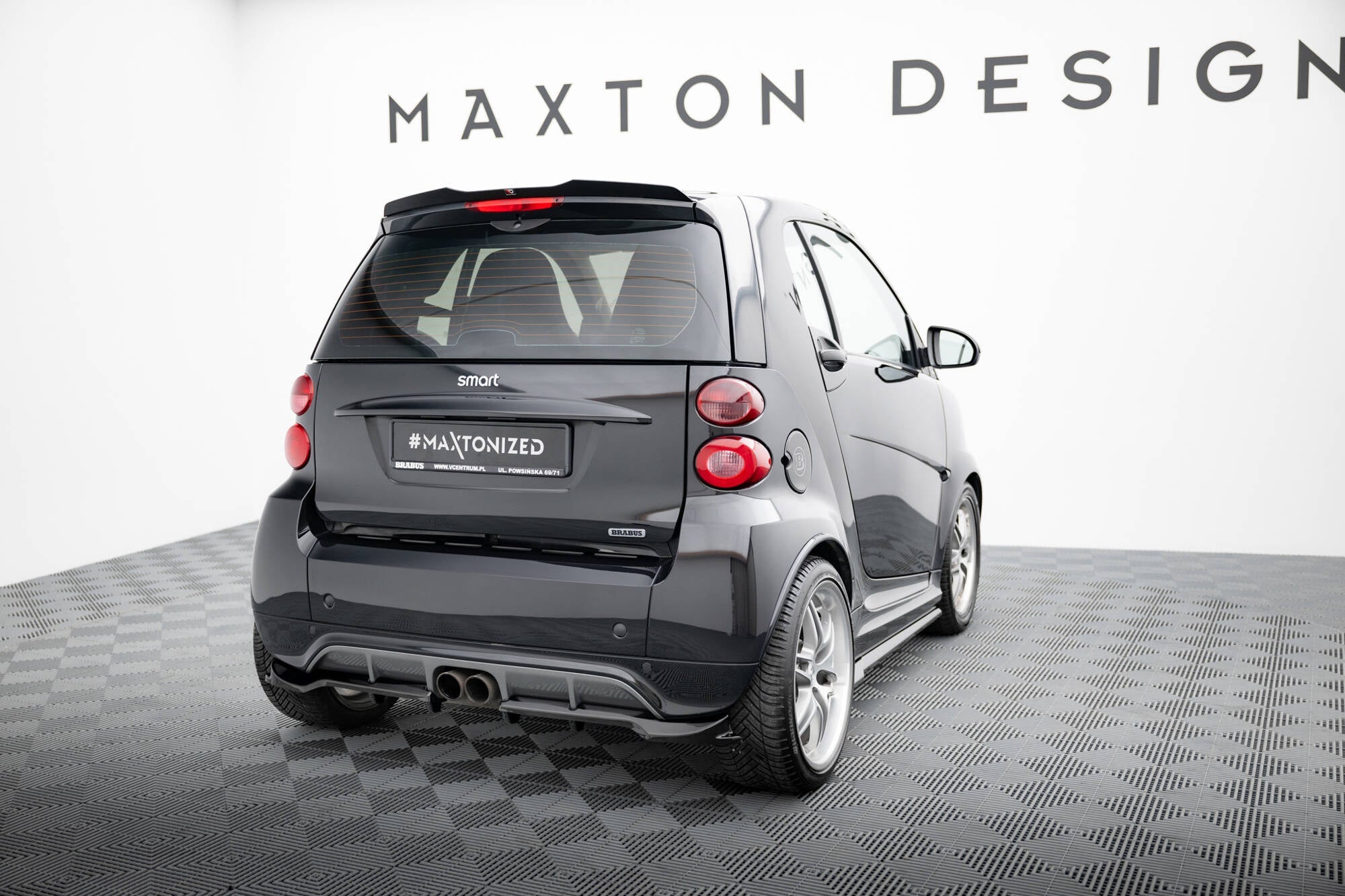 Splitter trasero Brabus Smart Fortwo C451 Facelift (con barras verticales)